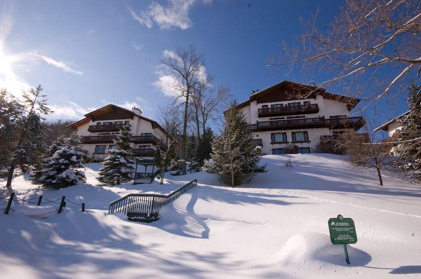 Hotel Du Lac Mont-Tremblant Ruang foto