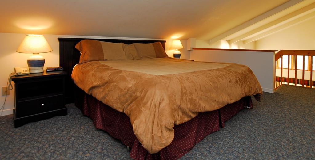 Hotel Du Lac Mont-Tremblant Bagian luar foto