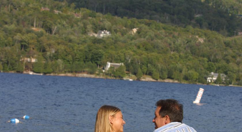 Hotel Du Lac Mont-Tremblant Bagian luar foto